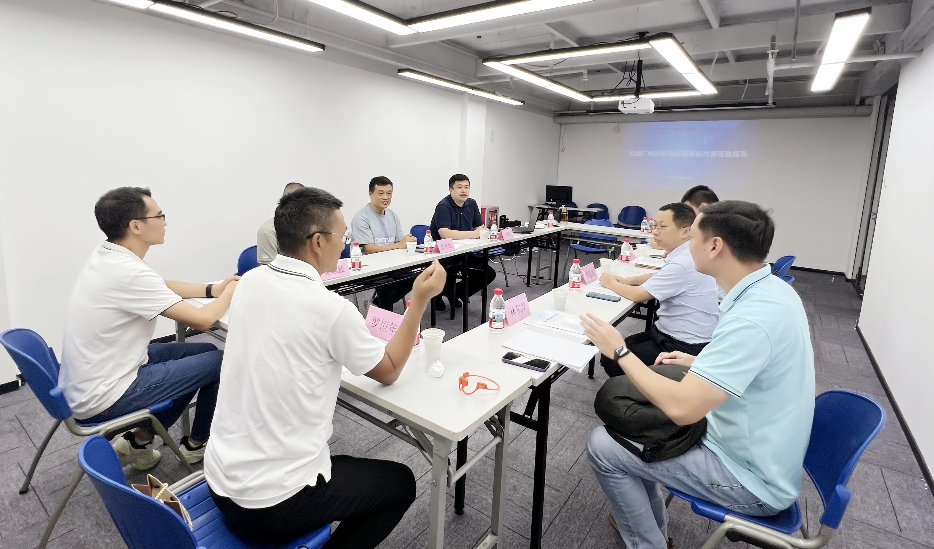 【行业交流】院校企业联动·共话电梯技术人才培养